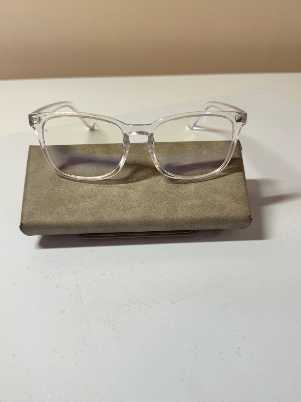 Clear Frame Fashion Glasses - Transparent Blue Tint